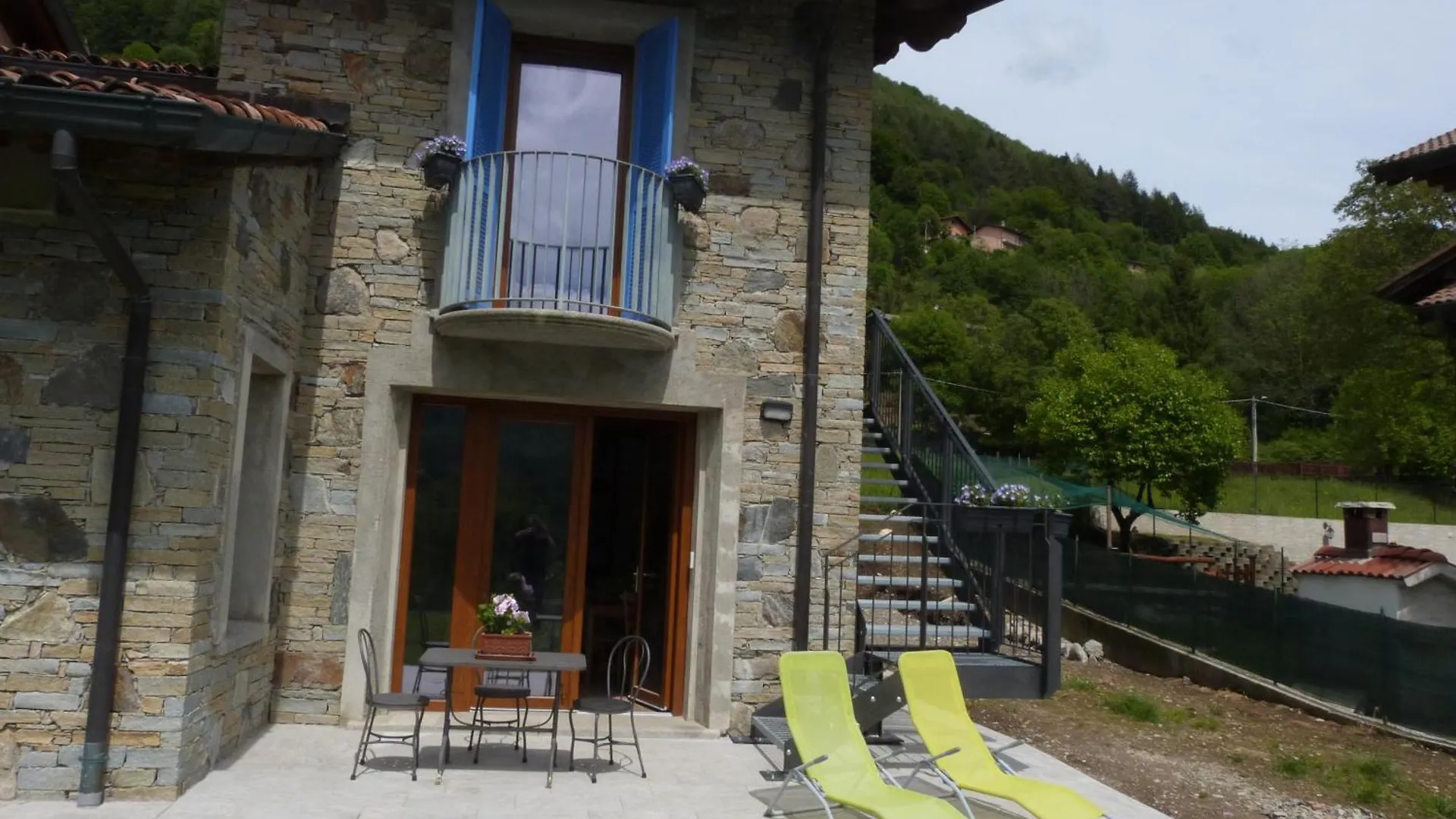Bed and Breakfast Giardino Tra I Laghi à San Fedele Intelvi